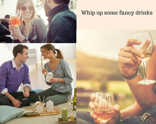 Illustration for article titled Creative Ideas for Romantic Couple on
Valentines' Day at Home